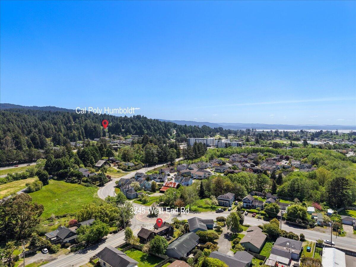 3245 West End Road Arcata, CA 95521 - Photo 2 of 28