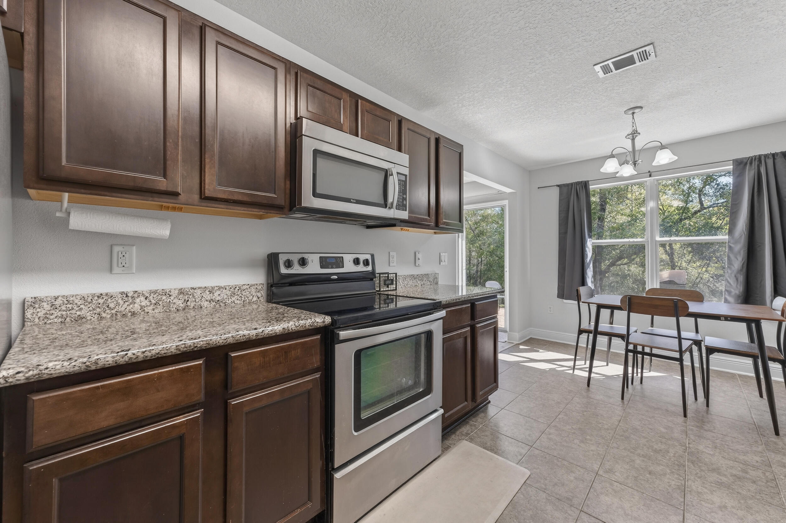 6231 Flash Lane Crestview, FL 32536 - Photo 13 of 35 6231 flash ln-crestview-21