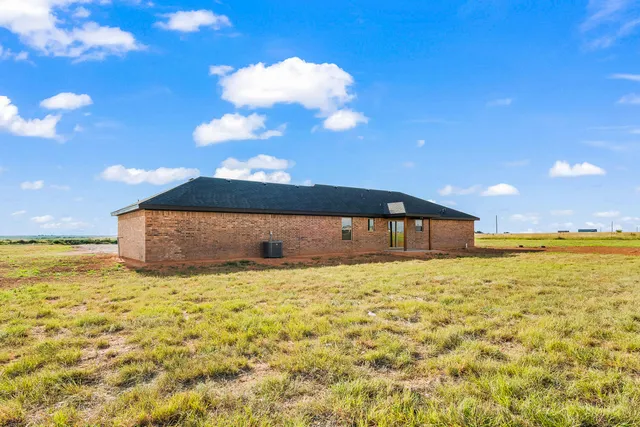 $349,900 | 14722 North County Road 1200, Shallowater, TX 79363