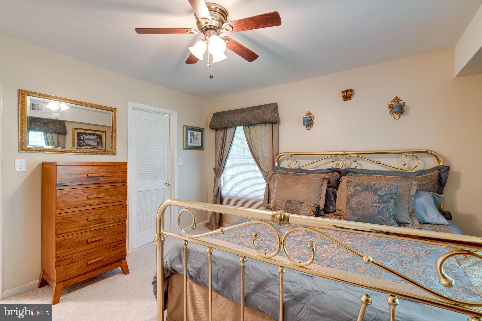 5905 Bayshire Road, Unit 184 Springfield, VA 22152 - Photo 26 of 48 master bedroom