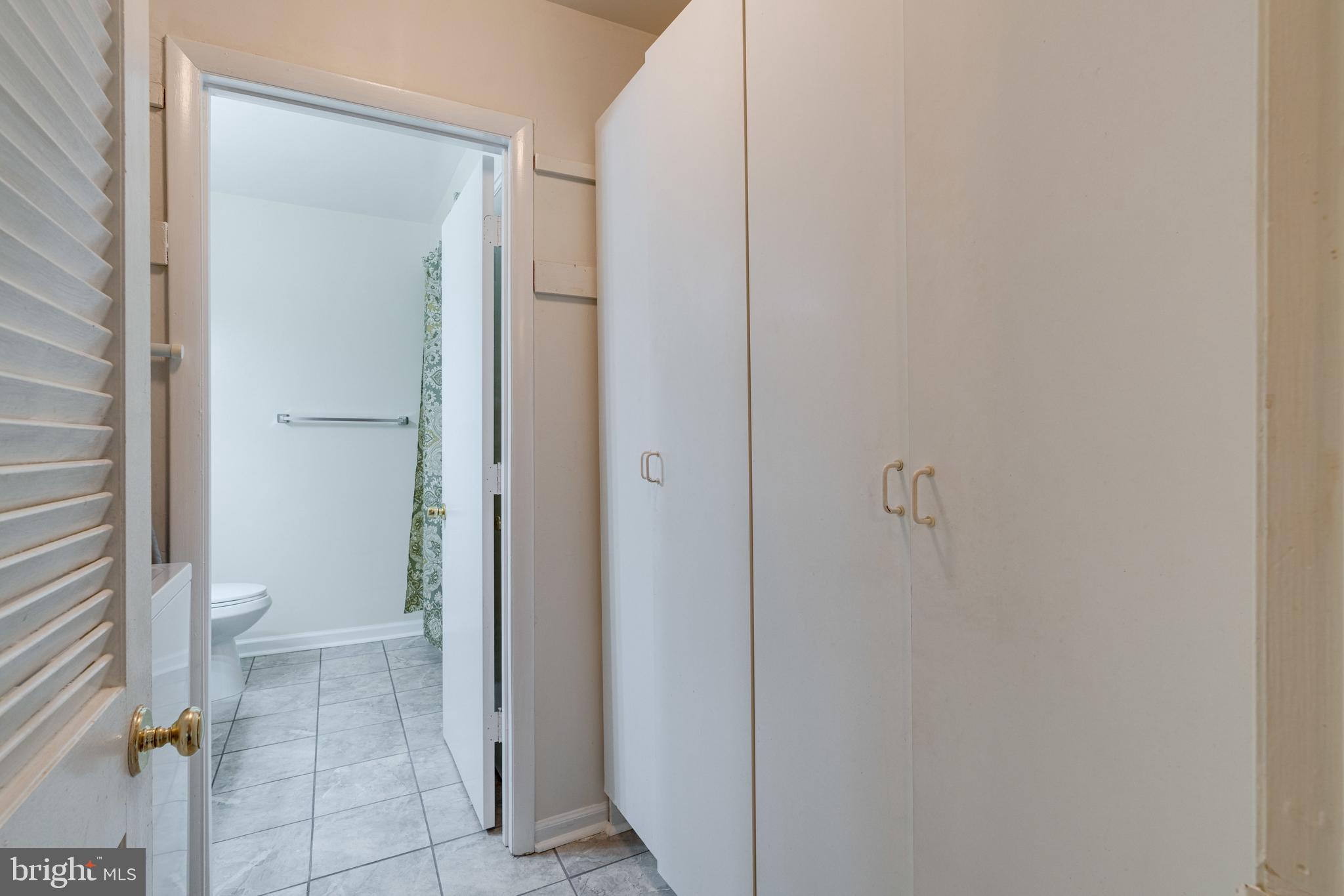 5905 Bayshire Road, Unit 184 Springfield, VA 22152 - Photo 28 of 48 laundry room