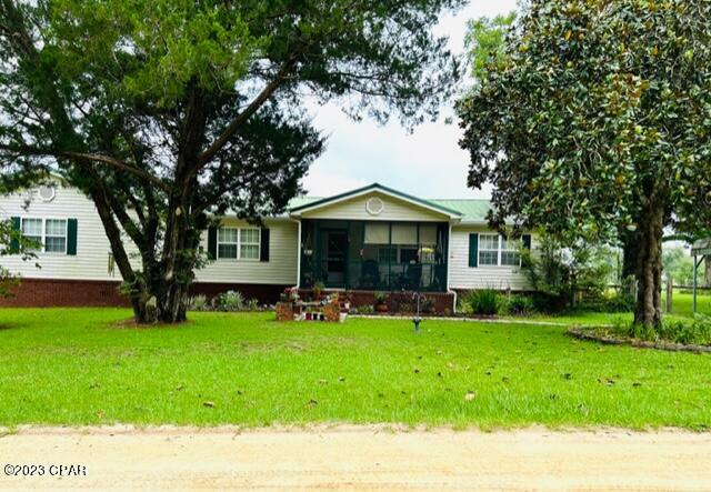 5612 Banner Road Malone, FL 32445 - Photo 3 of 48