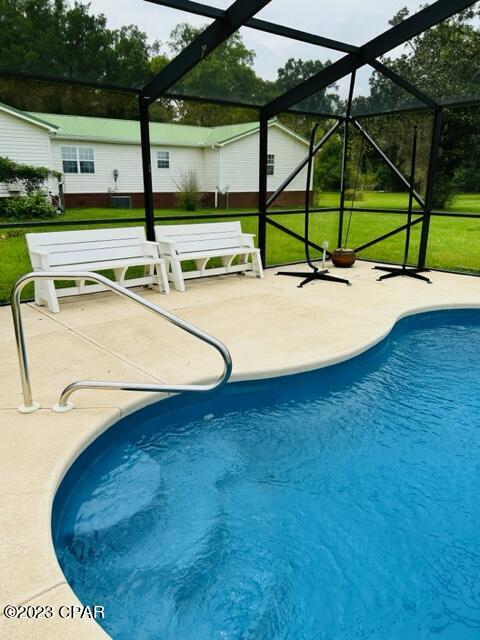 5612 Banner Road Malone, FL 32445 - Photo 36 of 48