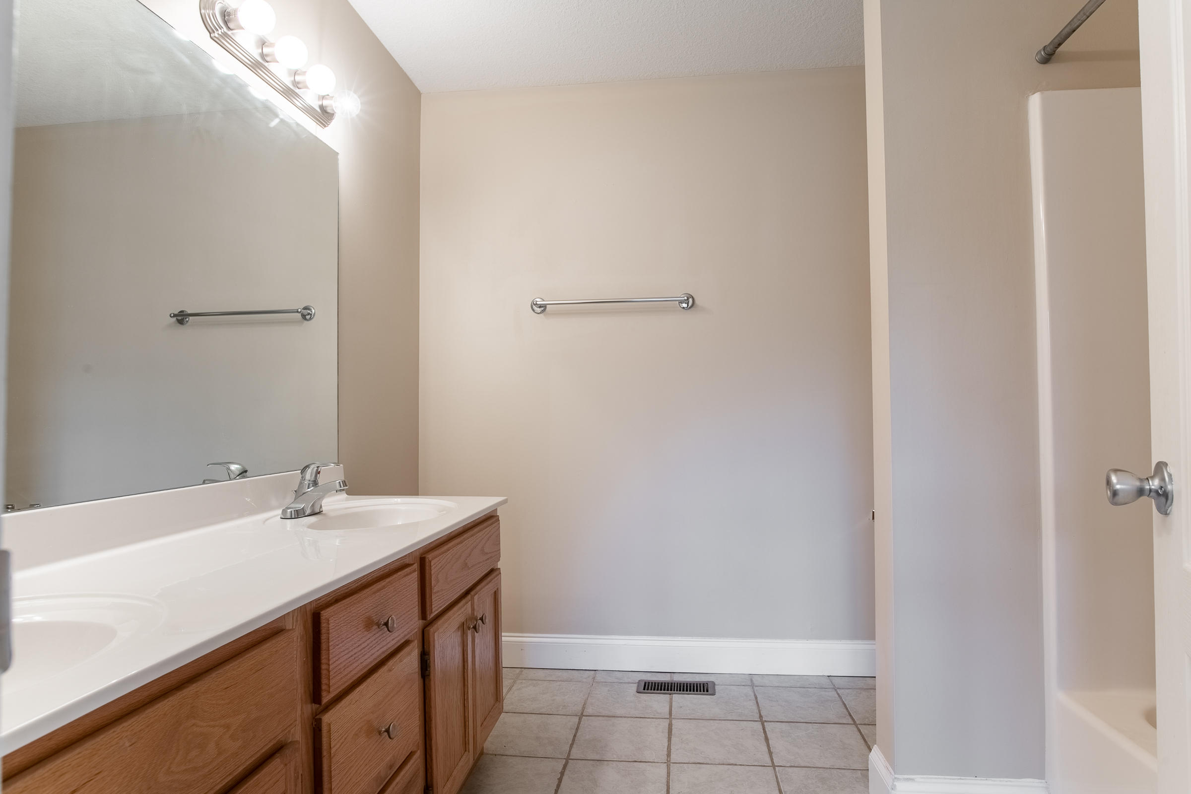 65 Tarvin Road Chickamauga, GA 30707 - Photo 12 of 19 Tarvin-11