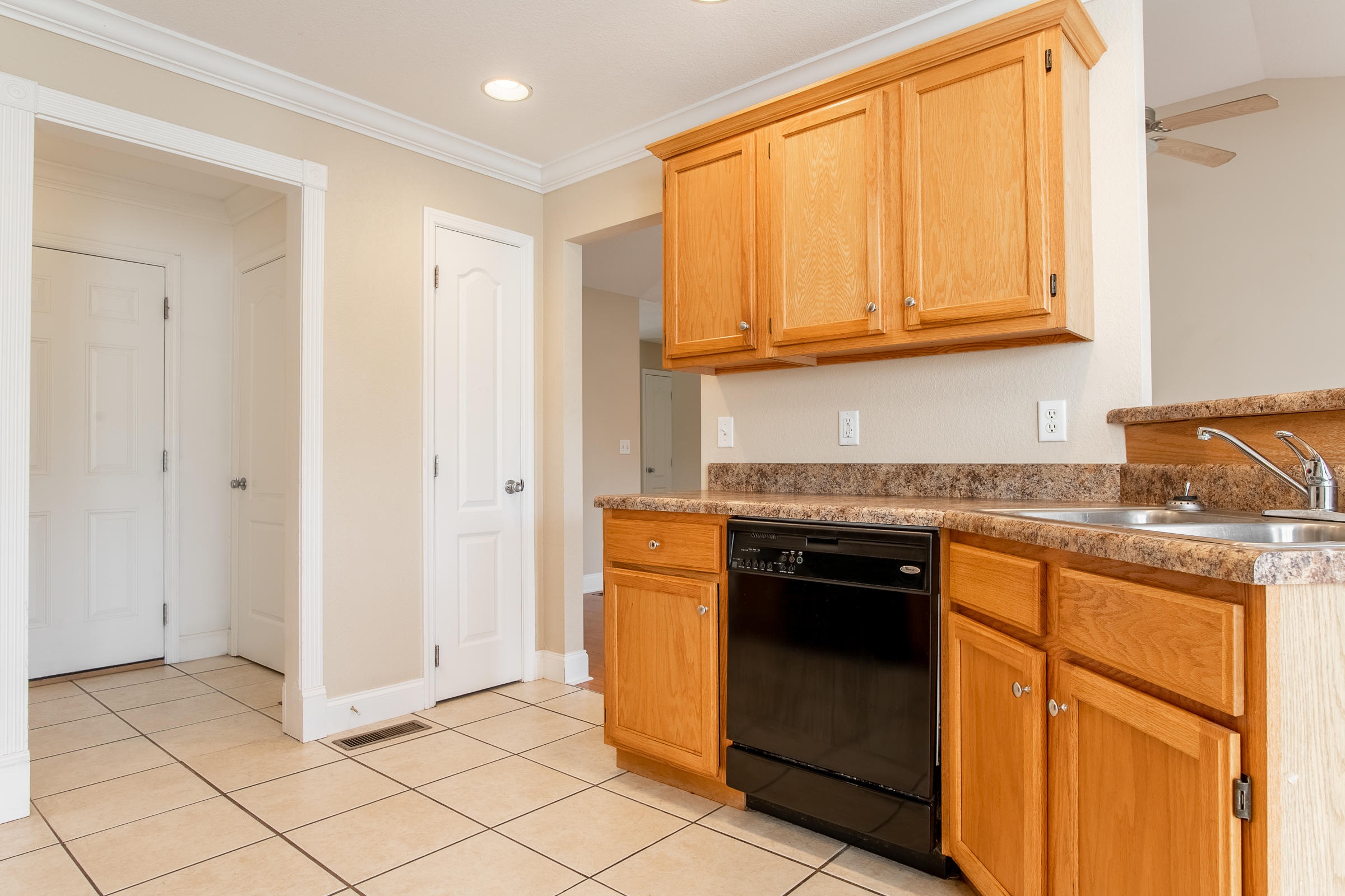 65 Tarvin Road Chickamauga, GA 30707 - Photo 7 of 19 TarvinV2-8