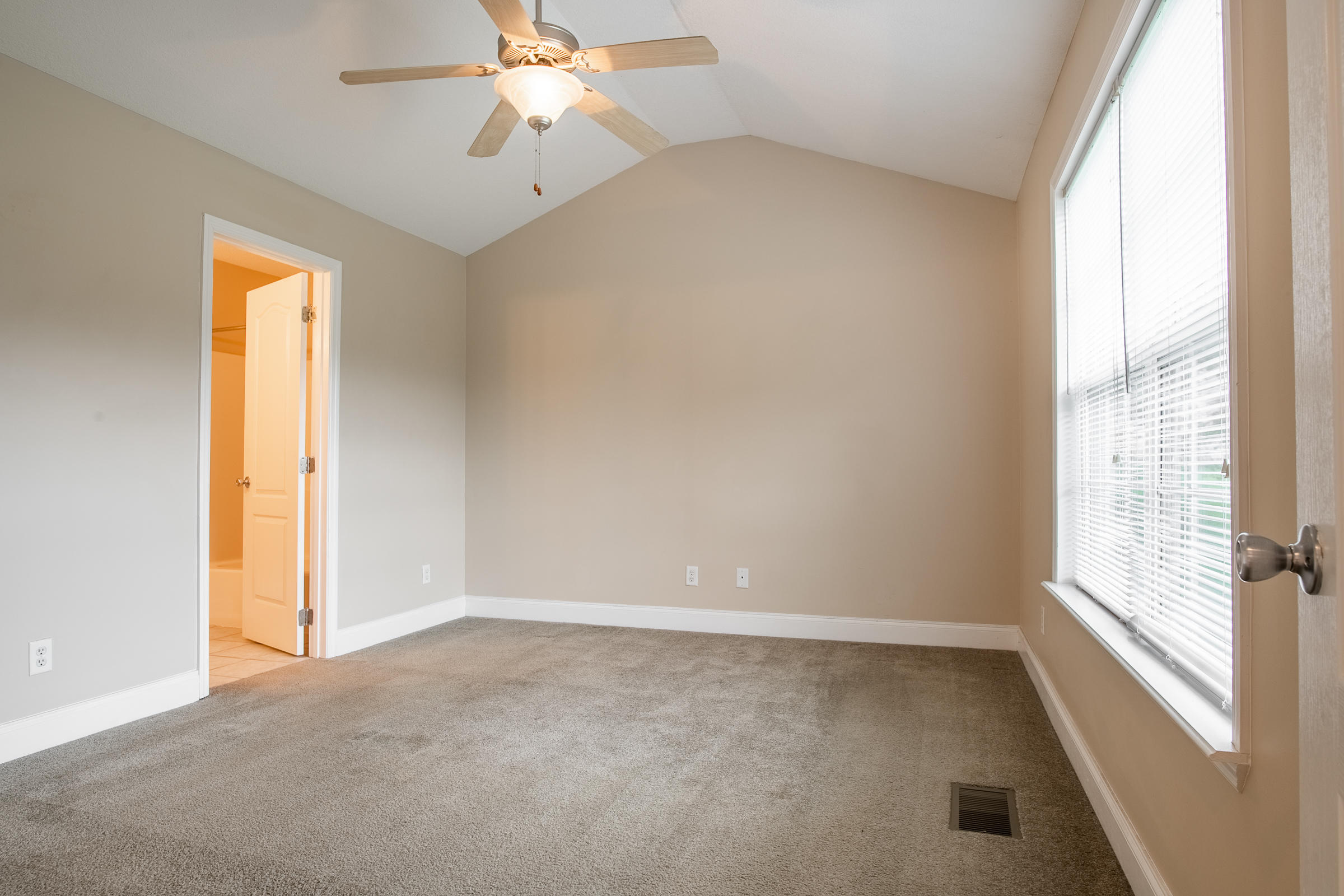 65 Tarvin Road Chickamauga, GA 30707 - Photo 9 of 19 Tarvin-10