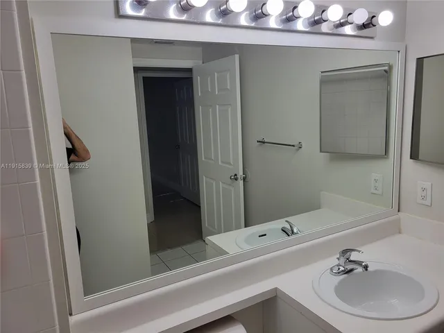 $2,600 | 2401 West Preserve Way, Unit 101, Miramar, FL 33025