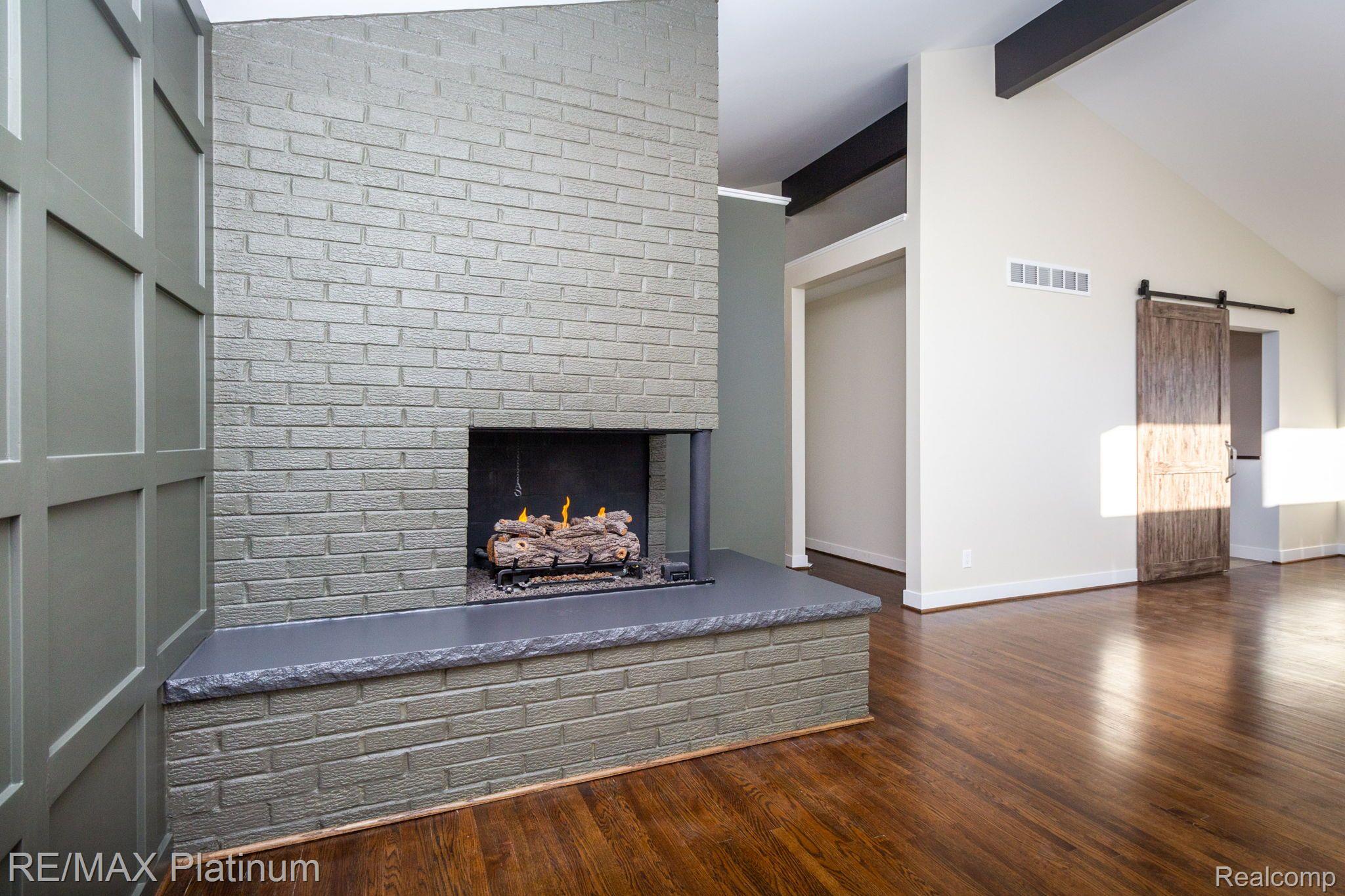 14875 Holmes Road Gregory, MI 48137 - Photo 25 of 73 Primary bedroom
