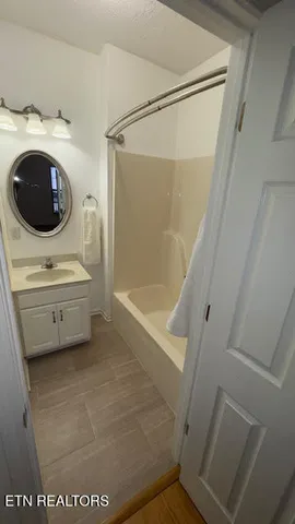 $1,800 | 4801 Lyons View Pike, Unit 204, Knoxville, TN 37919