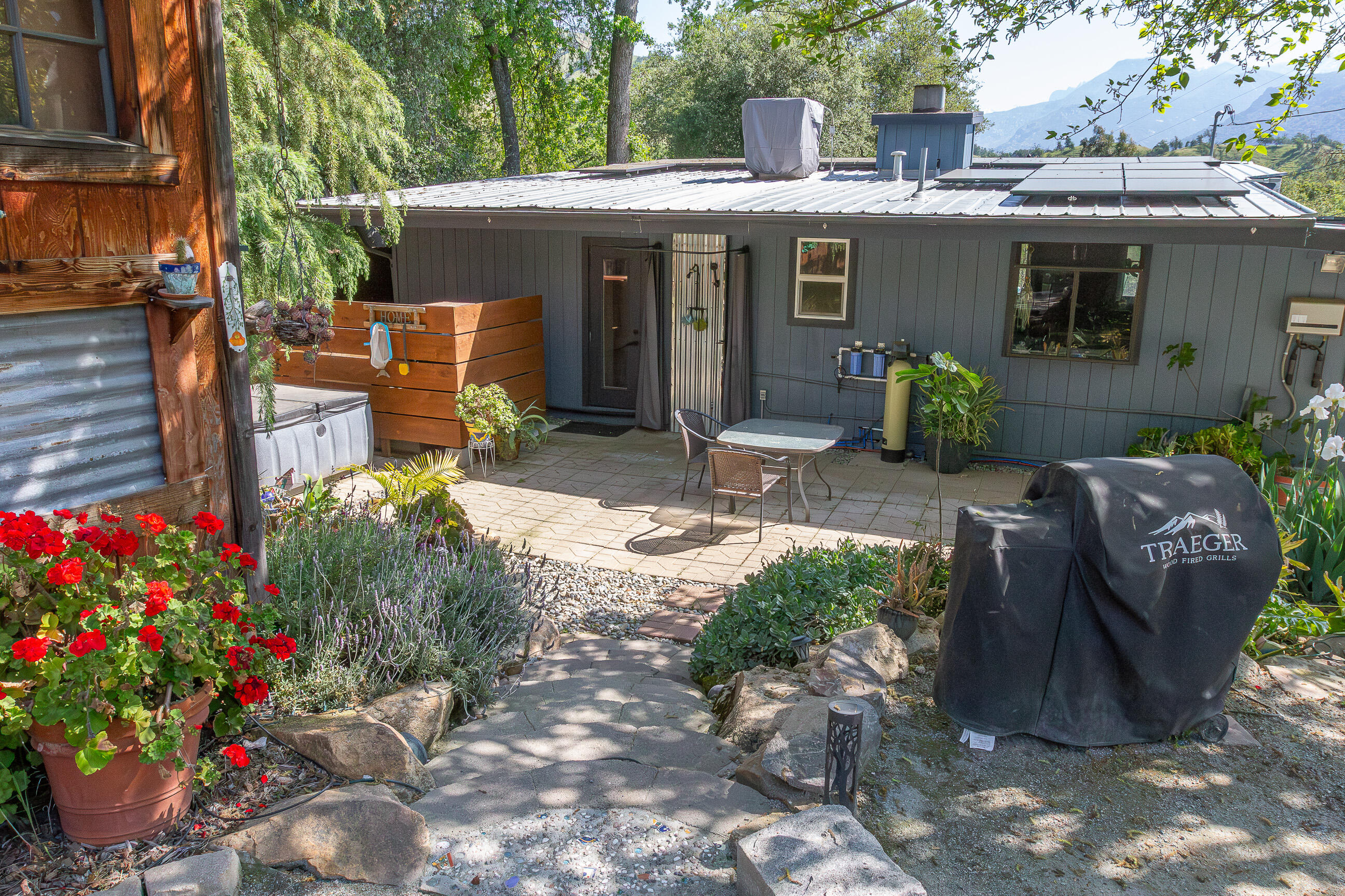 42729 North Fork Drive Three Rivers, CA 93271 - Photo 30 of 38 -
