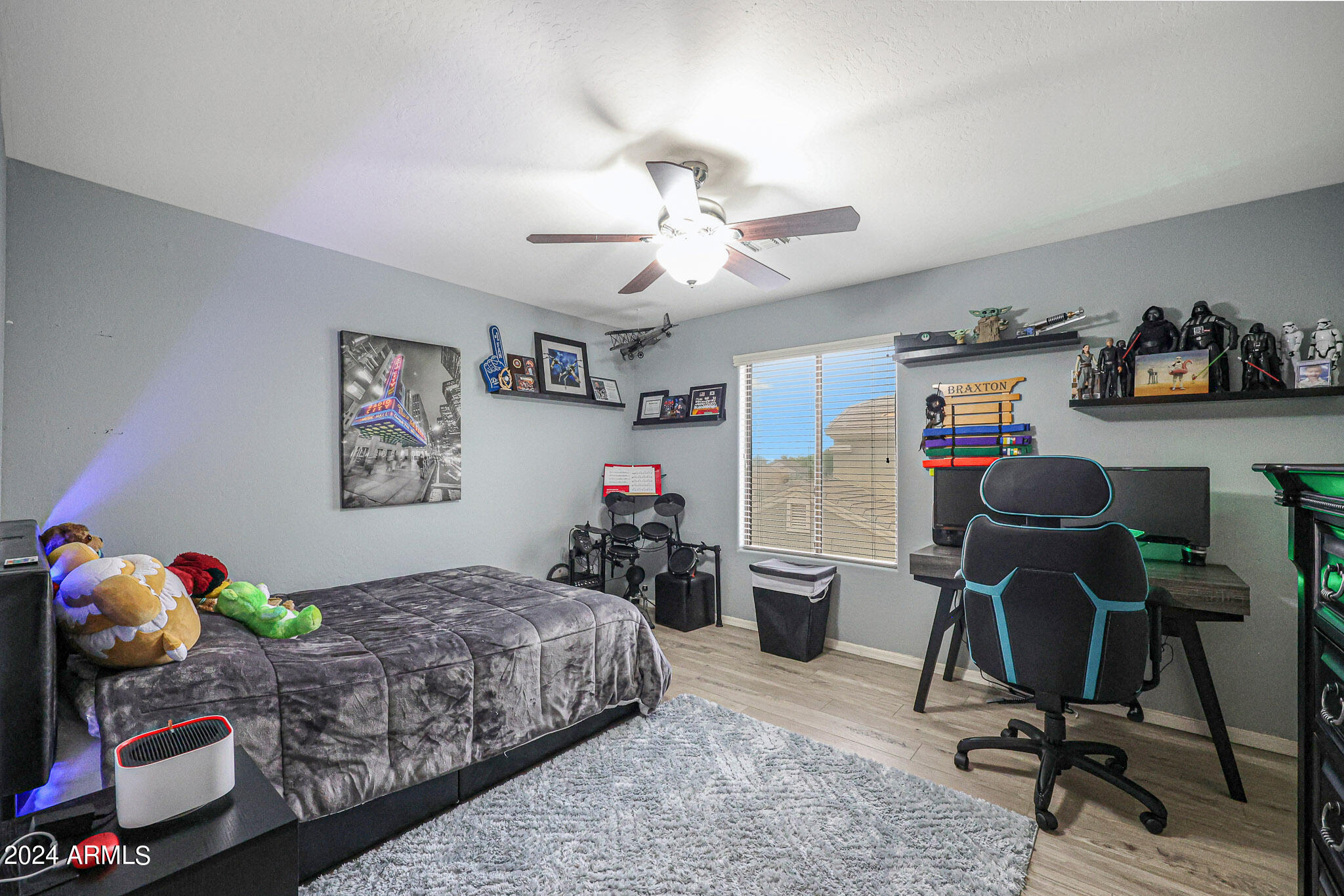 13660 West Monte Vista Road Goodyear, AZ 85395 - Photo 12 of 43 B (42)