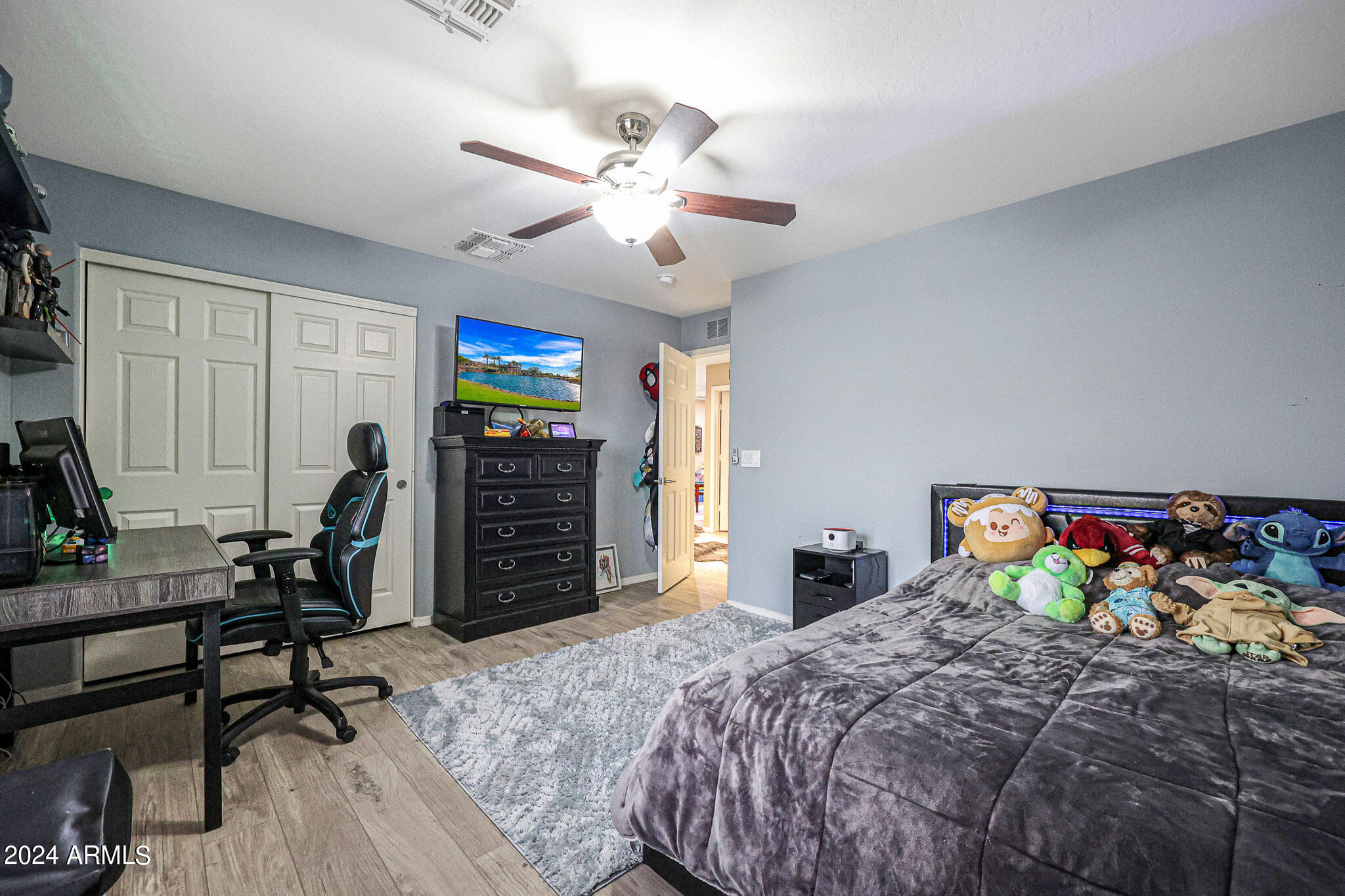 13660 West Monte Vista Road Goodyear, AZ 85395 - Photo 13 of 43 B (44)