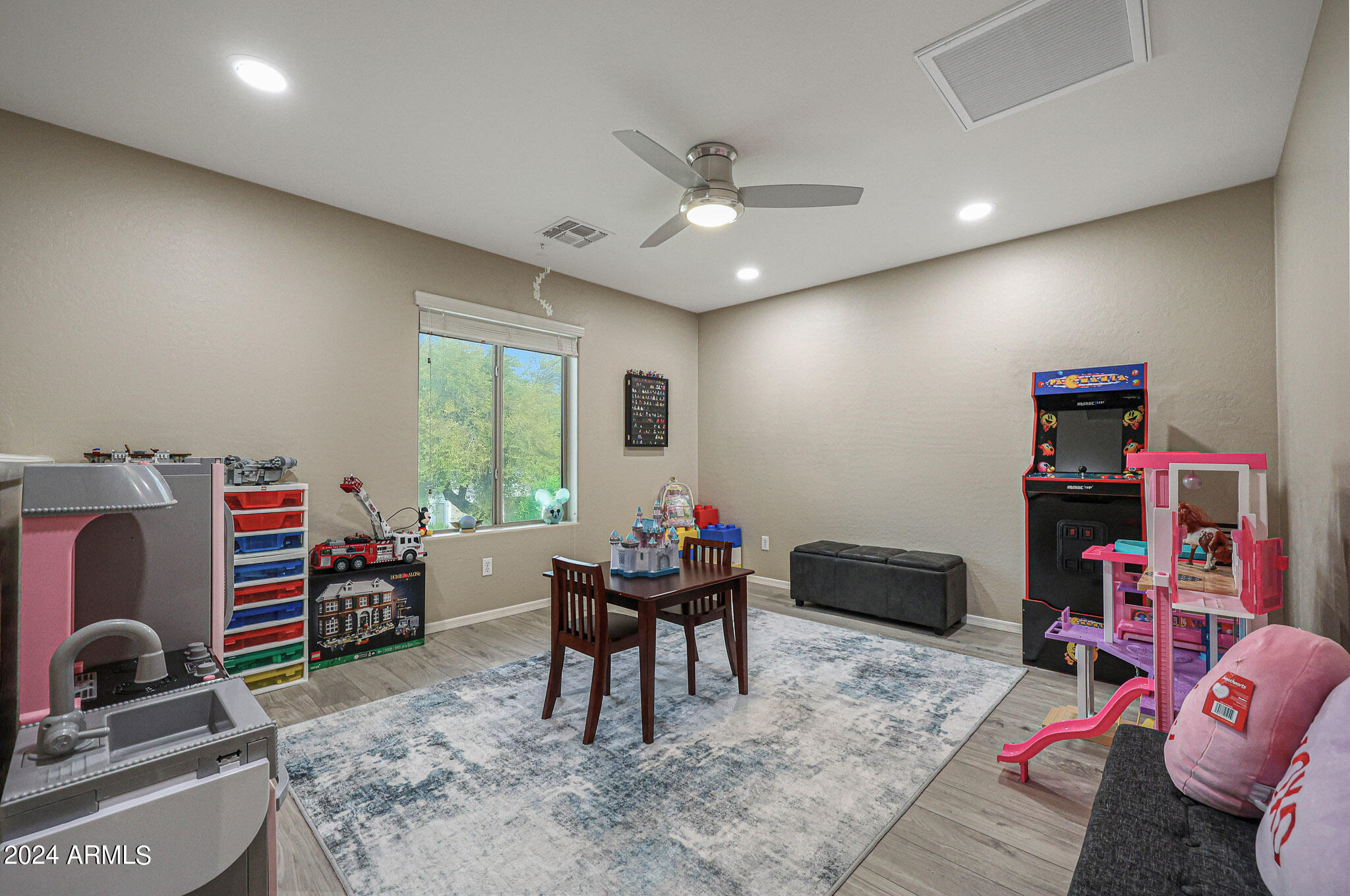 13660 West Monte Vista Road Goodyear, AZ 85395 - Photo 6 of 43 B (32)