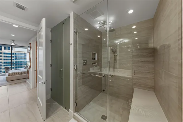 $13,500 | 275 1st Avenue South, Unit 1701, St. Petersburg, FL 33701