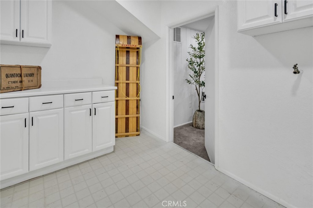 377 Hillside Road Lake Arrowhead, CA 92352 - Photo 24 of 33 a view of an entryway with wooden floor