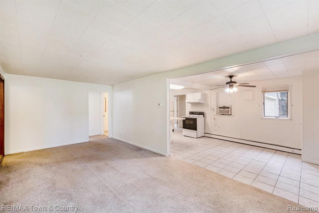 8476 Coldwater Road Flushing, MI 48433 - Photo 5 of 19