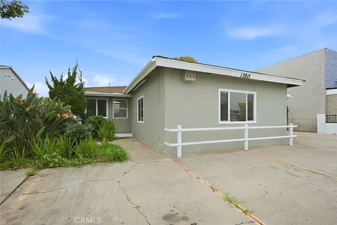 $898,000 | 12815 San Pedro Street, Los Angeles, CA 90061