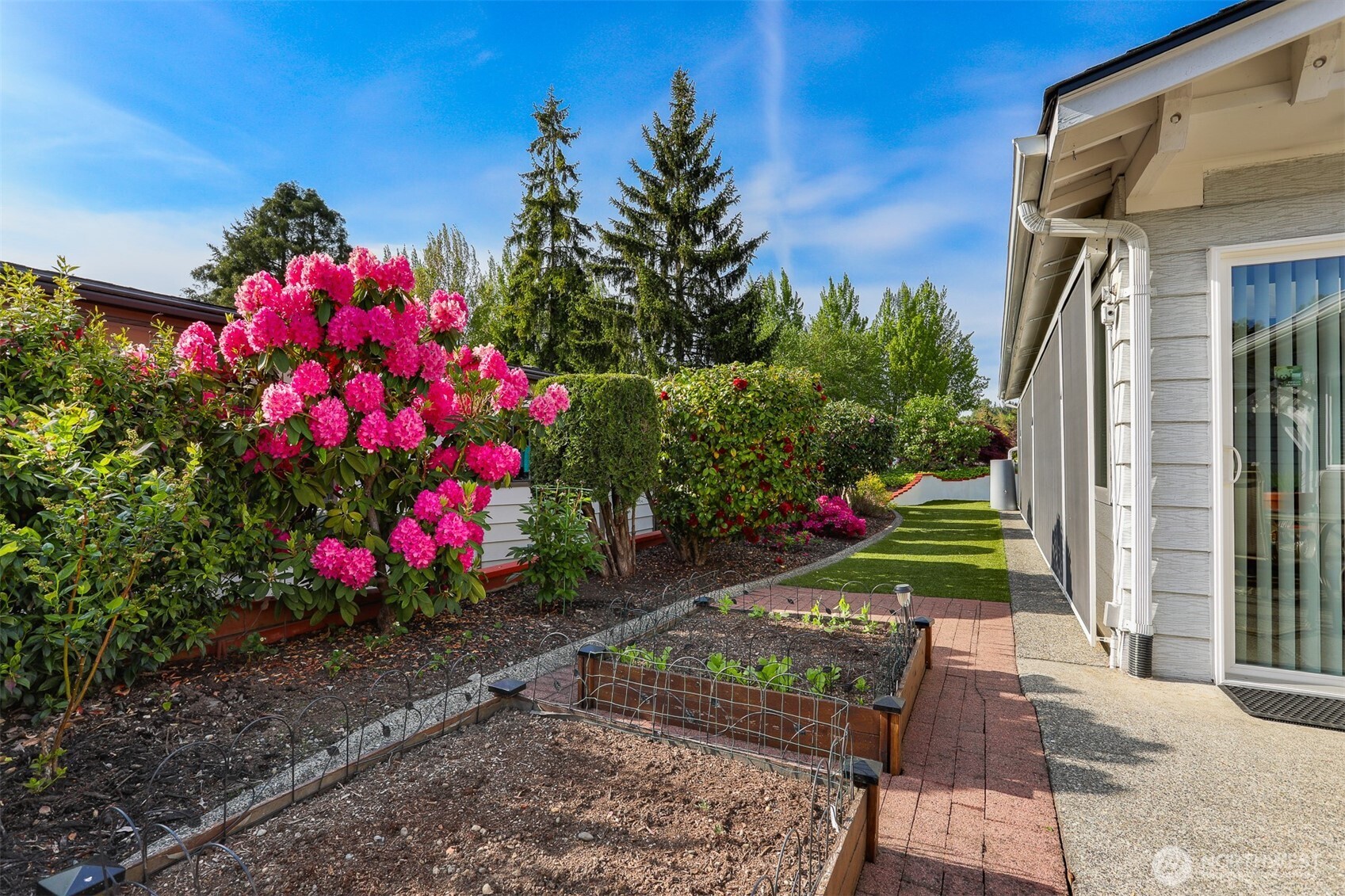 903 240th Place Southwest Bothell, WA 98021 - Photo 27 of 40
