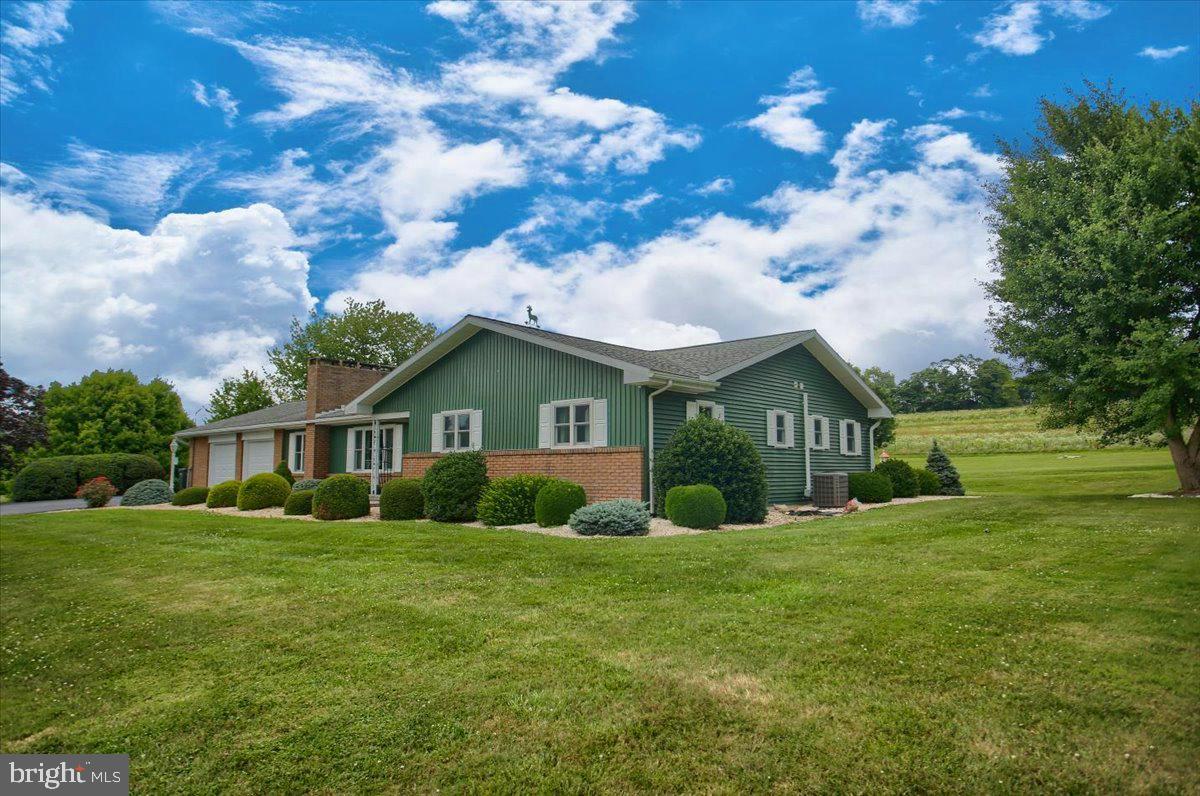 815 Torway Road Gardners, PA 17324 - Photo 2 of 46 Gallery Image 2