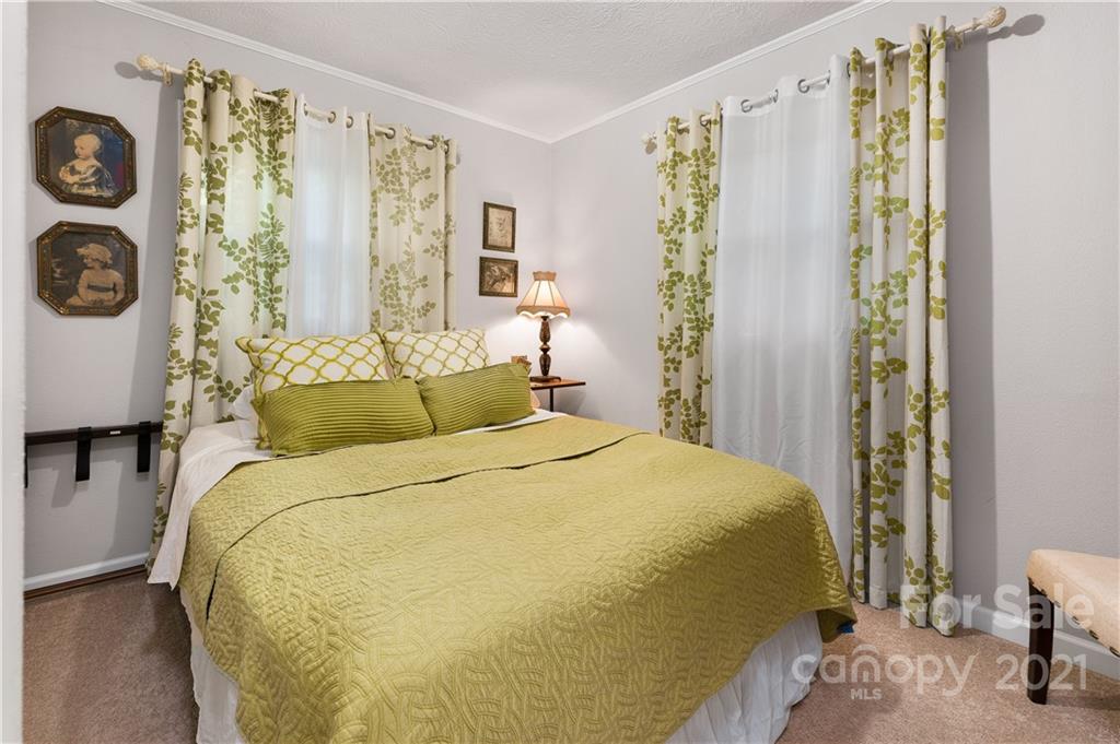 131 Davis Cove Road Waynesville, NC 28786 - Photo 16 of 28 Gallery Image 16