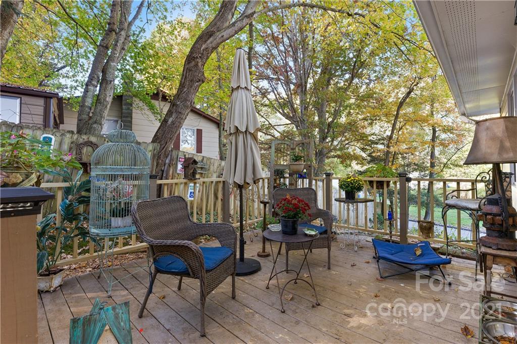 131 Davis Cove Road Waynesville, NC 28786 - Photo 24 of 28 Gallery Image 24