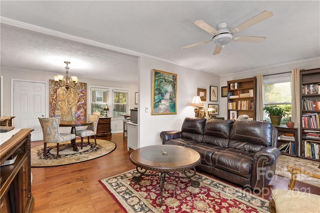 131 Davis Cove Road Waynesville, NC 28786 - Photo 7 of 28 Gallery Image 7