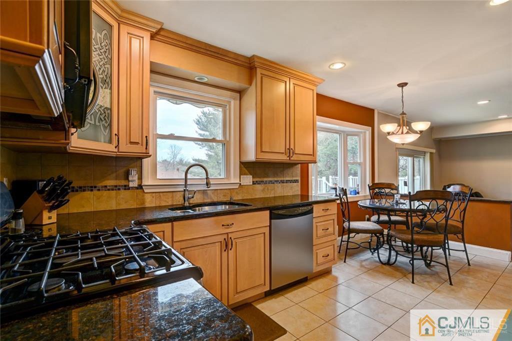 19 Myrtle Road East Brunswick, NJ 08816 - Photo 11 of 25 Gallery Image 11