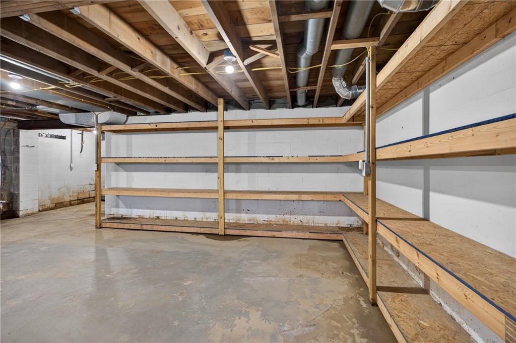 2523 Union Valley Road New Castle, PA 16101 - Photo 19 of 32