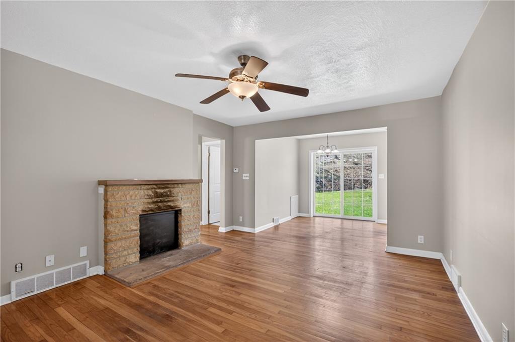 2523 Union Valley Road New Castle, PA 16101 - Photo 7 of 32