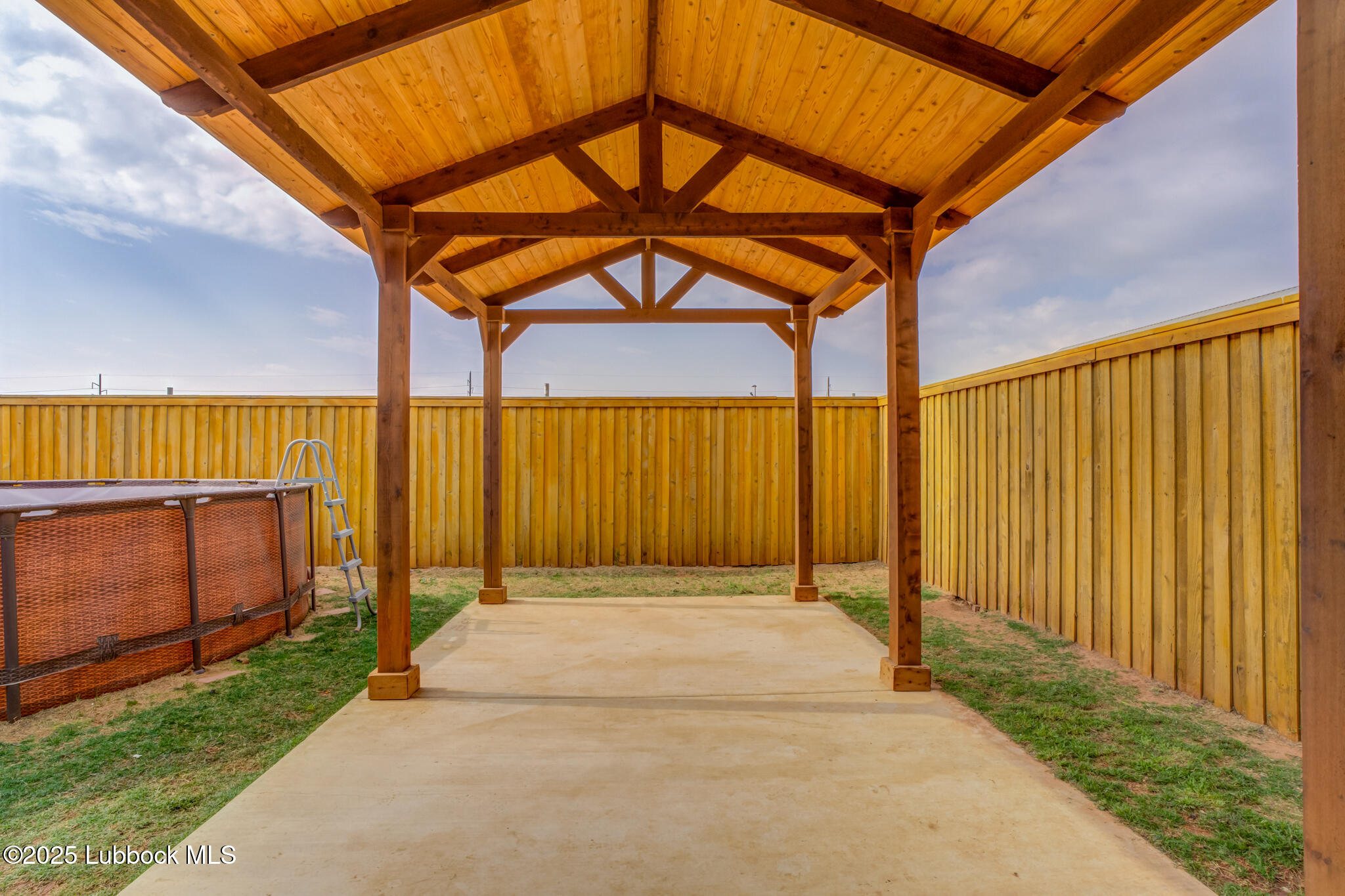 6223 18th Street Lubbock, TX 79416 - Photo 26 of 29 a view of under an umbrella