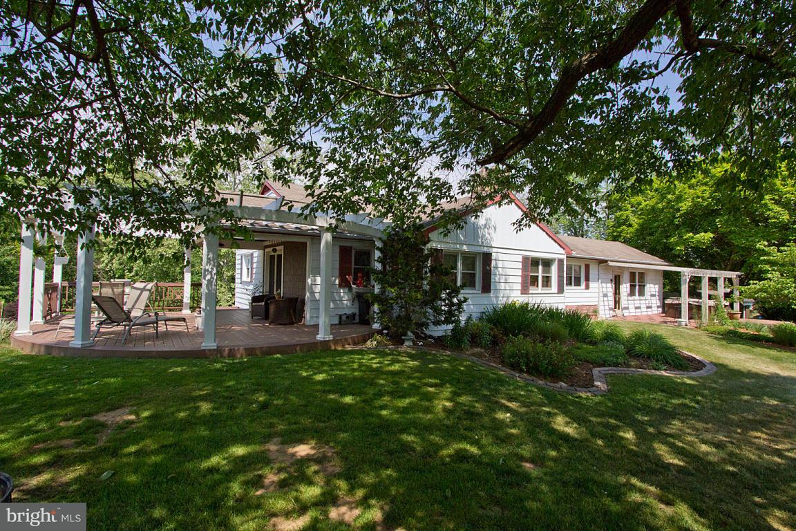 210 R Kline Road Stevens, PA 17578 - Photo 4 of 61