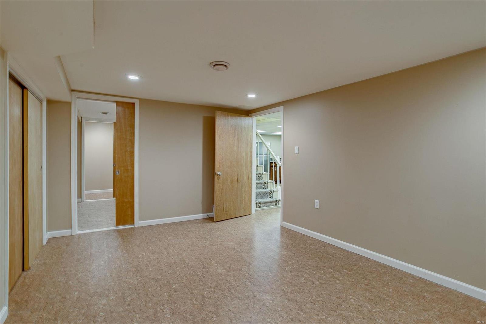 14 Willmore Road St. Louis, MO 63109 - Photo 39 of 44