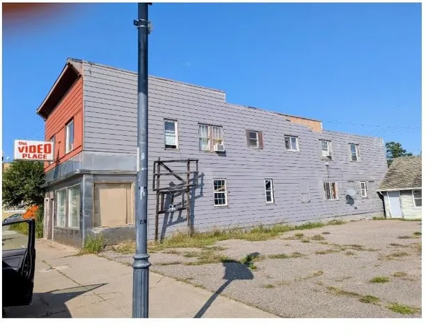 $125,000 | 2328 1st Avenue, Hibbing, MN 55746