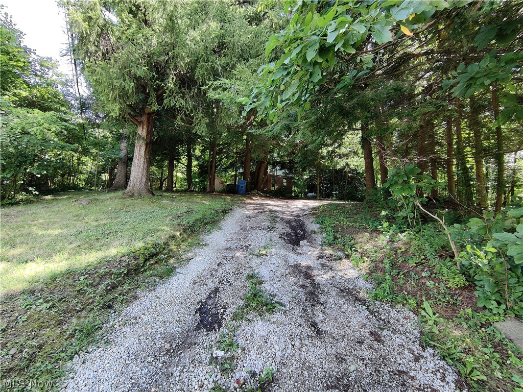 978 Boettler Road Uniontown, OH 44685 - Photo 20 of 23 Gallery Image 20