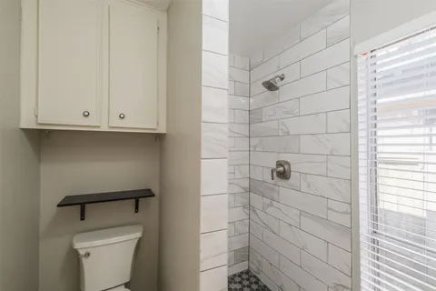 $249,900 | 14415 Locke Lane, Houston, TX 77077
