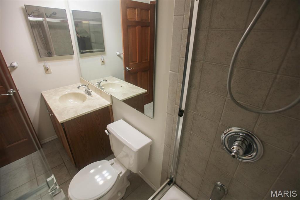 1340 Holgate Drive, Unit F2 Ballwin, MO 63021 - Photo 23 of 46