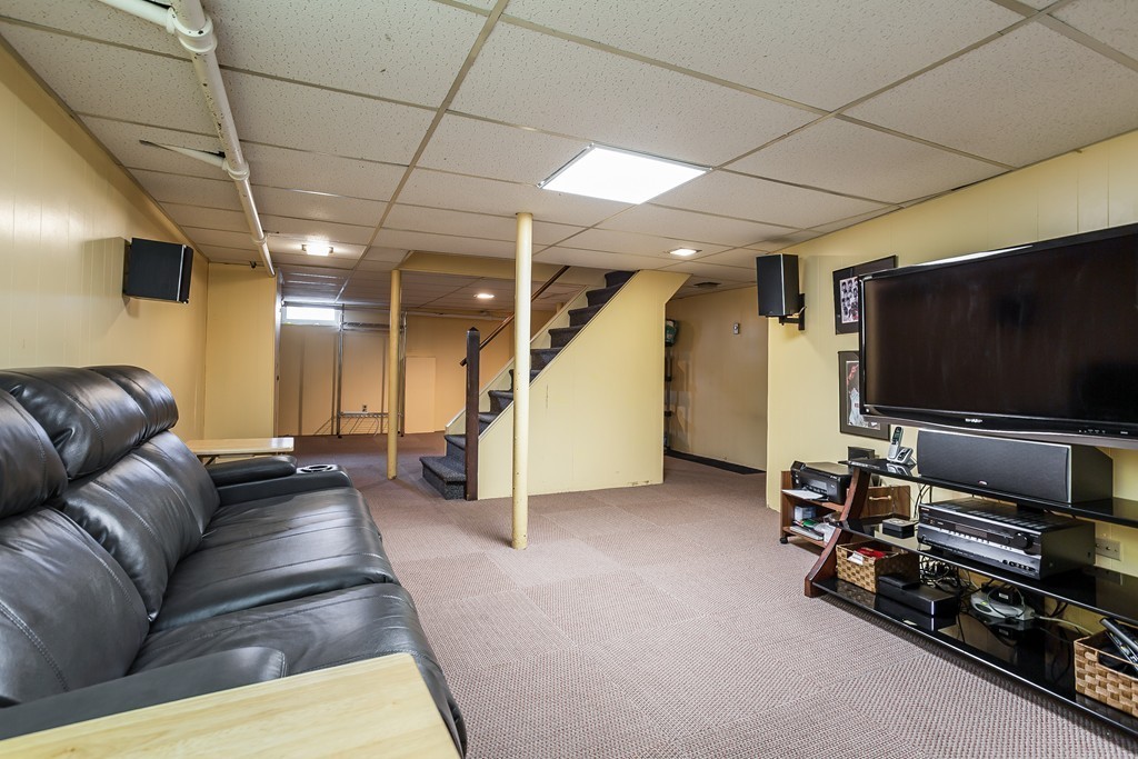 25 Mandalay Road Springfield, MA 01118 - Photo 23 of 30 Gallery Image 23
