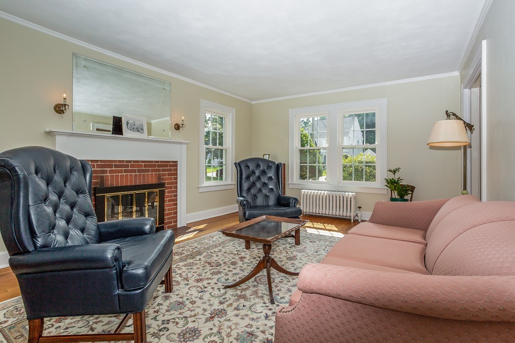 25 Mandalay Road Springfield, MA 01118 - Photo 10 of 30 Gallery Image 10