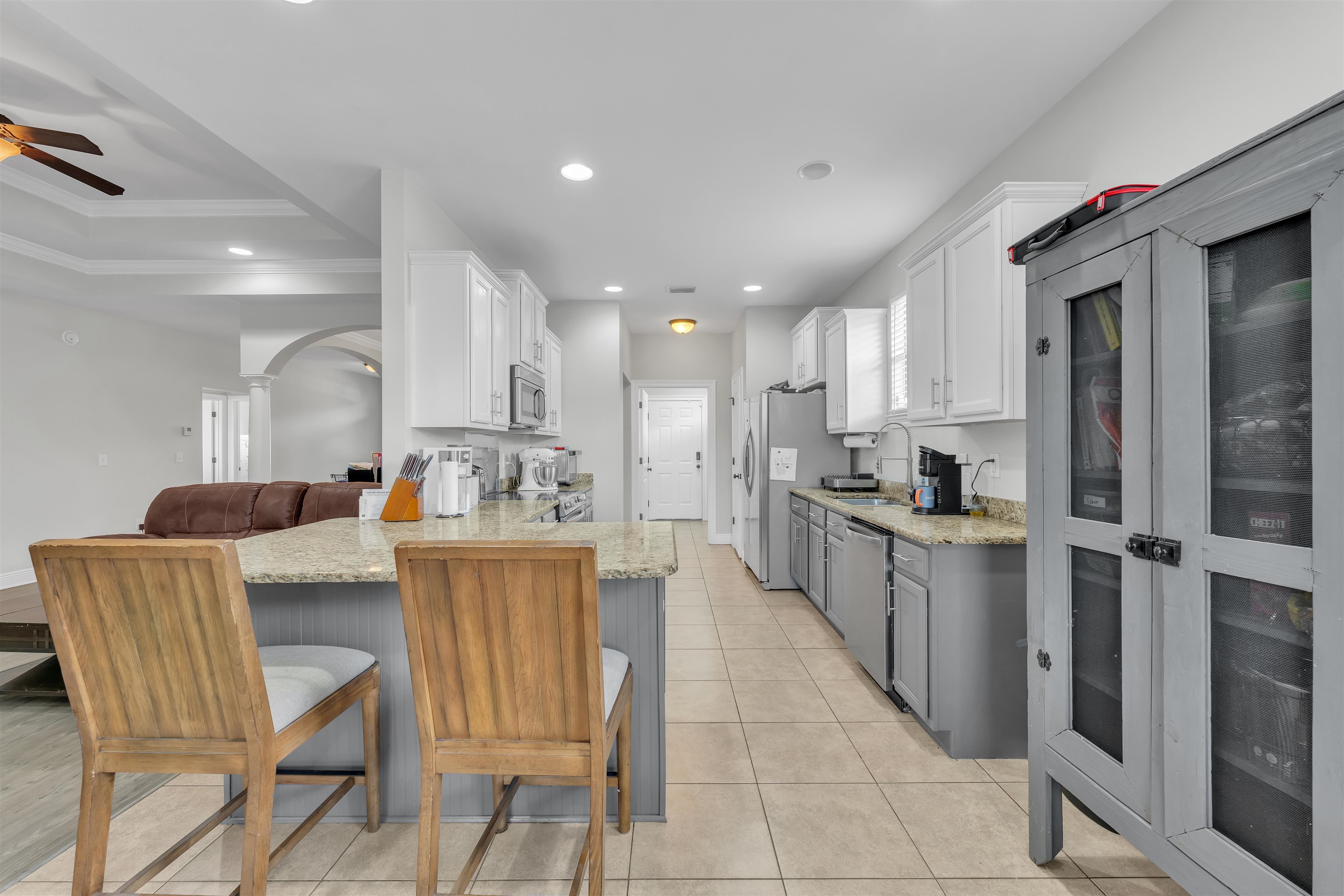 22565 Nana Loop East Silverhill, AL 36576 - Photo 10 of 26 Kitchen
