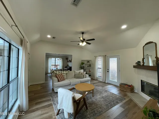 $283,900 | 598 Bedford Circle, Madison, MS 39110