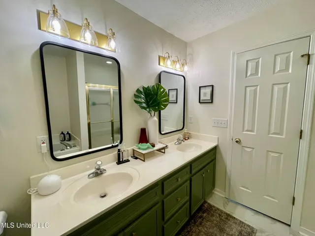 $283,900 | 598 Bedford Circle, Madison, MS 39110