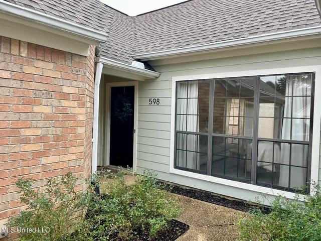 $283,900 | 598 Bedford Circle, Madison, MS 39110
