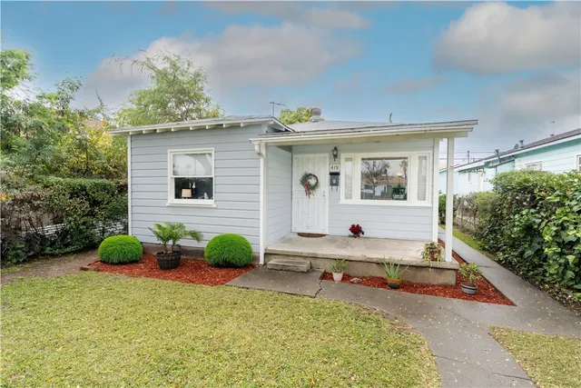 $575,000 | 419 North Alameda Avenue, Azusa, CA 91702