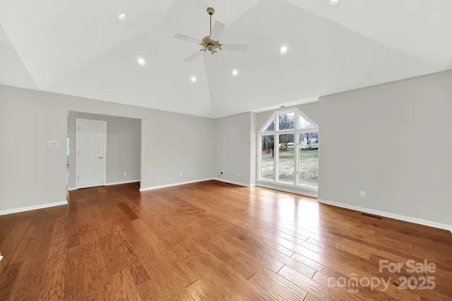 $575,000 | 3422 Broach Drive, Catawba, SC 29704