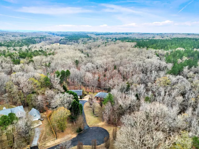 $575,000 | 3422 Broach Drive, Catawba, SC 29704