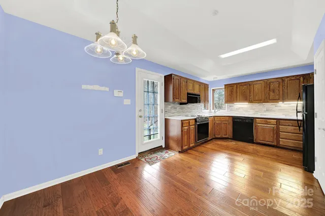 $575,000 | 3422 Broach Drive, Catawba, SC 29704