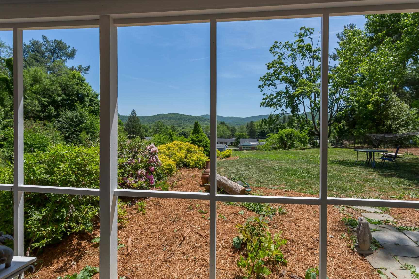 1524 Brunswick Road Waynesboro, VA 22980 - Photo 20 of 71 Gallery Image 20