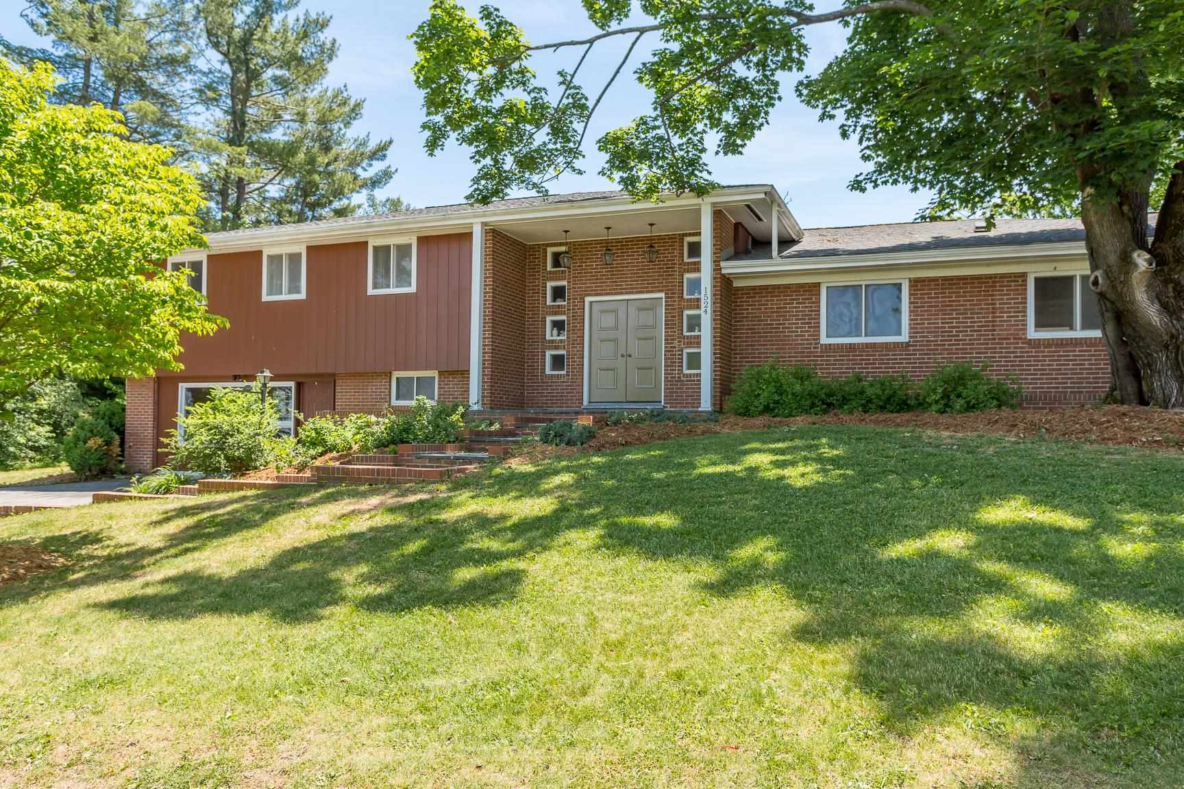 1524 Brunswick Road Waynesboro, VA 22980 - Photo 2 of 71 Gallery Image 2
