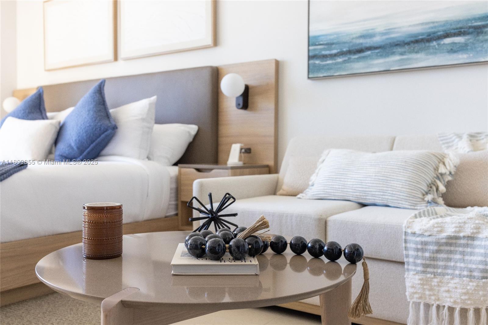 159 Northeast 6th Street, Unit 3012 Miami, FL 33132 - Photo 13 of 91 a living room with furniture and a couch