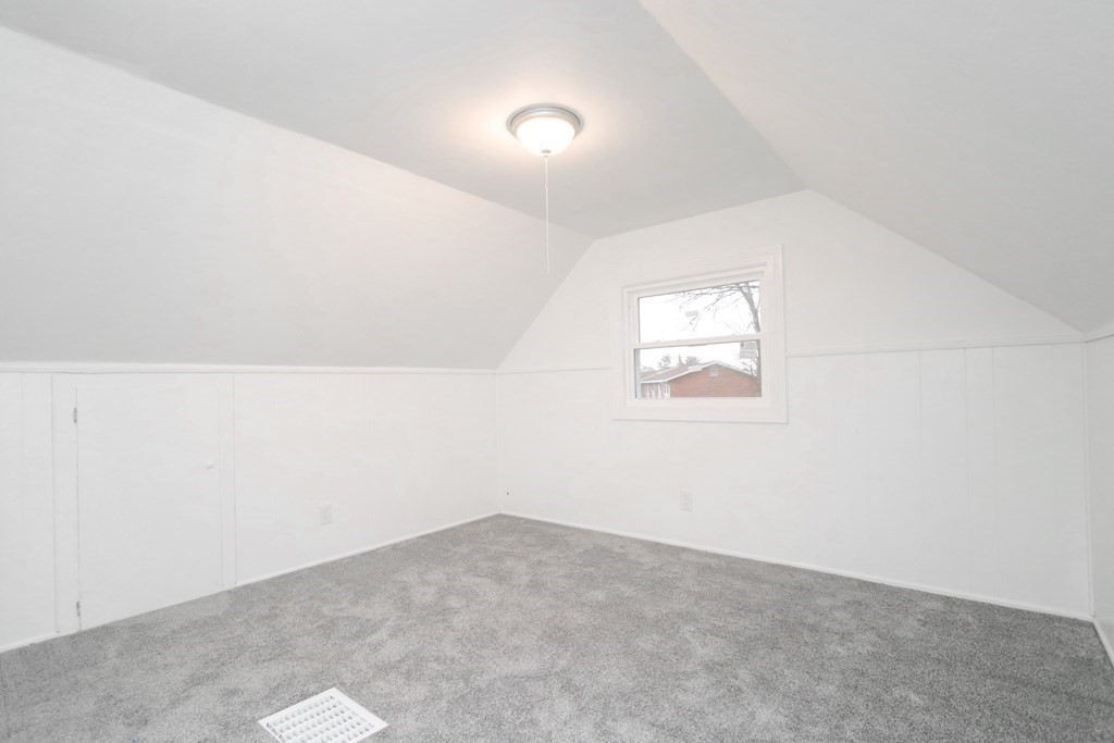 91 Canterbury Road Springfield, MA 01118 - Photo 25 of 33 Gallery Image 25